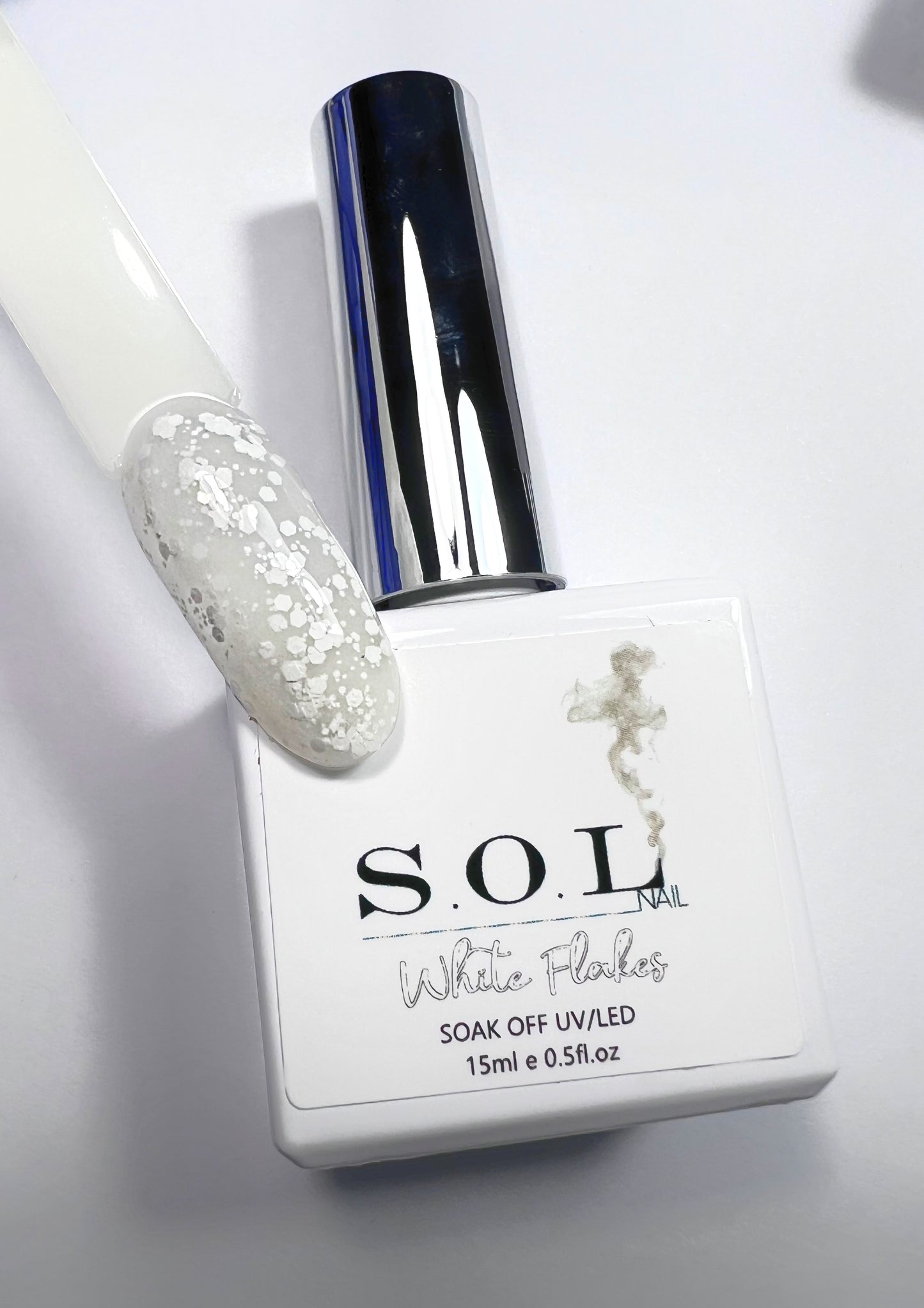 Promo 🚨 Vernis semi-permanent COLLECTION SNOW FLAKES White 🤍